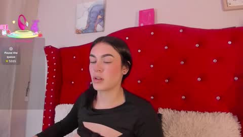 Snapshot of kylie_ls chatting on 15, 12, 2025 kylie_ls online show from 15, 12, 2025