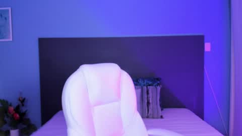 Snapshot of kylie_reyes chatting on 4, 12, 2024 Kylie Reyes online show from 4, 12, 2024