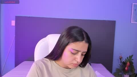 Snapshot of kylie_reyes chatting on 23, 12, 2024 Kylie Reyes online show from 23, 12, 2024