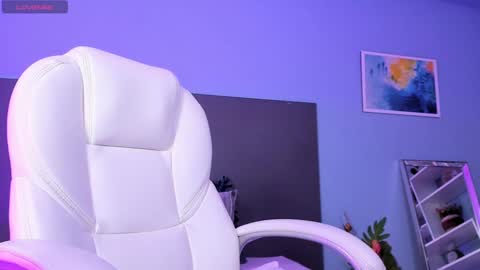 Snapshot of kylie_reyes chatting on 23, 12, 2024 Kylie Reyes online show from 23, 12, 2024