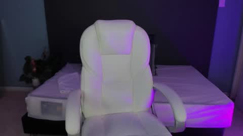 Snapshot of kylie_reyes chatting on 22, 1, 2025 Kylie Reyes online show from 22, 1, 2025