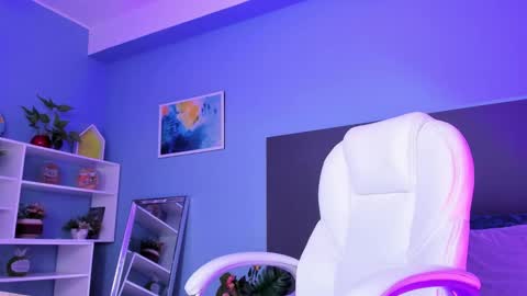 Snapshot of kylie_reyes chatting on 5, 2, 2025 Kylie Reyes online show from 5, 2, 2025