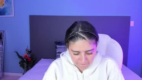 Snapshot of kylie_reyes chatting on 7, 3, 2025 Kylie Reyes online show from 7, 3, 2025