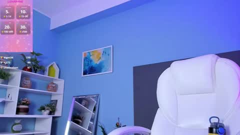 Snapshot of kylie_reyes chatting on 8, 3, 2025 Kylie Reyes online show from 8, 3, 2025