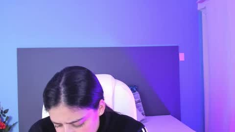 Snapshot of kylie_reyes chatting on 12, 3, 2025 Kylie Reyes online show from 12, 3, 2025