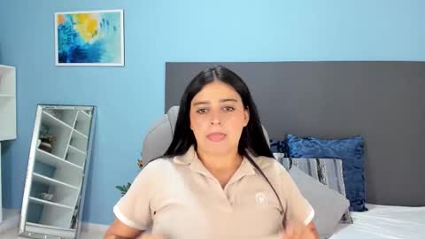 Snapshot of kylie_reyes chatting on 8, 9, 2025 Kylie Reyes online show from 8, 9, 2025