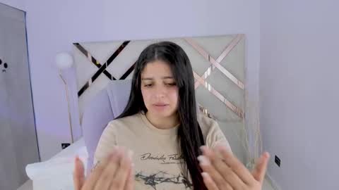 Snapshot of kylie_reyes chatting on 28, 11, 2025 Kylie Reyes online show from 28, 11, 2025