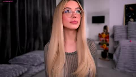 Kylie online show from 3, 12, 2025