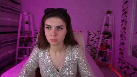 Nicole online show from 1, 6, 2026