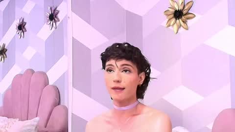 Kylie jl online show from 17, 9, 2025