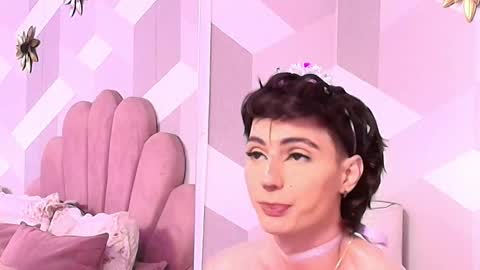 Kylie jl online show from 9, 11, 2025