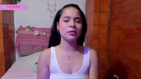 Snapshot of kyomi_beth chatting on 20, 1, 2025 kyomi online show from 20, 1, 2025