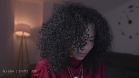 schedule 300 pm - 1100pm colombia time online show from 29, 9, 2025