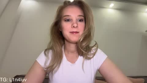 Snapshot of l1n4luv chatting on 6, 5, 2026 lina online show from 6, 5, 2026