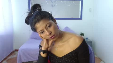 Snapshot of la_negritaa chatting on 9, 6, 2026 Sara online show from 9, 6, 2026