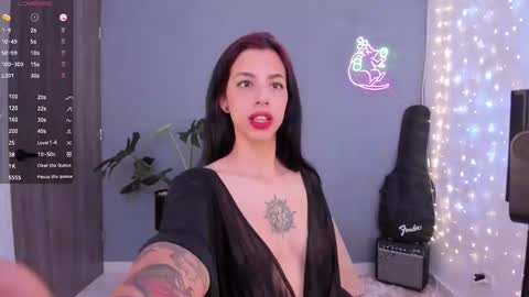 Snapshot of labrika_ chatting on 12, 9, 2025 Labrika online show from 12, 9, 2025