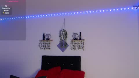 labrinthteasing online show from 5, 4, 2026