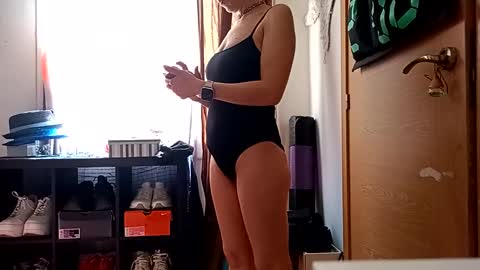 lachicadeldiablo online show from 29, 3, 2026