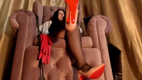 Snapshot of lady__leather chatting on 3, 3, 2025 GoddessLeather online show from 3, 3, 2025