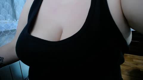 Snapshot of lady_boom_ chatting on 10, 2, 2025 lady_boom_ online show from 10, 2, 2025