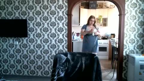 lady cute cat29 online show from 14, 4, 2026