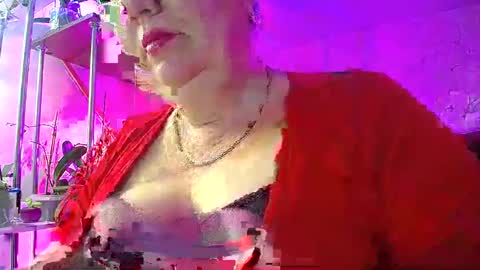 Lady Gloria online show from 12, 1, 2025