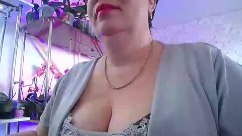 Lady Gloria online show from 1, 3, 2025