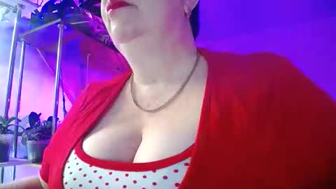 Lady Gloria online show from 3, 2, 2026