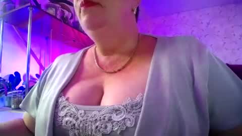 Snapshot of lady_gloria chatting on 8, 8, 2026 Lady Gloria online show from 8, 8, 2026