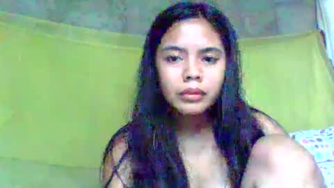 Snapshot of lady_krisha chatting on 17, 10, 2025 lady_krisha online show from 17, 10, 2025