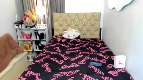 lady_moriseth online show from 20, 1, 2025