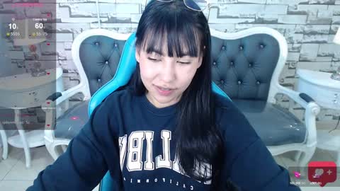 Lady Violet Bridgerton online show from 26, 1, 2025