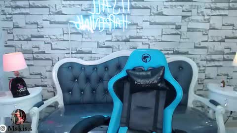 Lady Violet Bridgerton online show from 15, 2, 2025