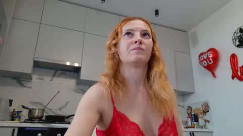 Sima Ladybigsmile online show from 13, 2, 2026