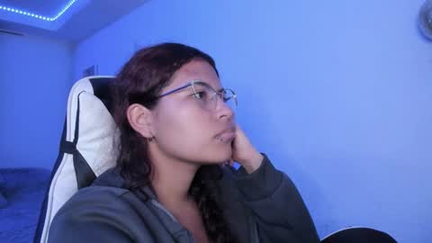  Lady  online show from 27, 9, 2025