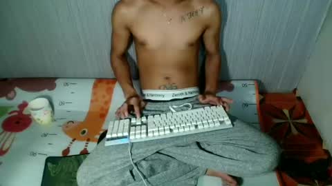 Snapshot of ladybugxoxo007 chatting on 30, 7, 2026 ladybugxoxo007 online show from 30, 7, 2026