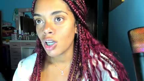 leidy daniela online show from 2, 12, 2024