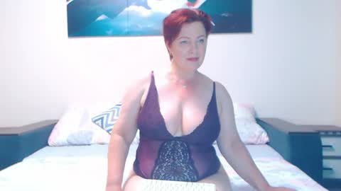 Snapshot of ladyelizabeth777 chatting on 7, 8, 2026 Beth online show from 7, 8, 2026