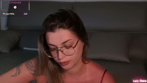 ladylancaster online show from 24, 2, 2026