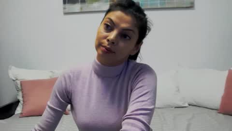 Snapshot of ladyliia chatting on 17, 12, 2024 Lia online show from 17, 12, 2024