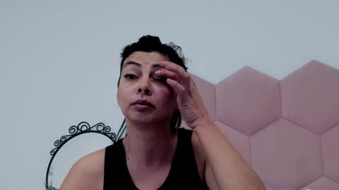 Snapshot of ladyliia chatting on 7, 2, 2025 Lia online show from 7, 2, 2025