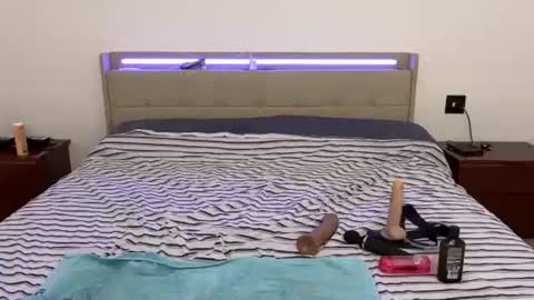 ladymelon13 online show from 26, 4, 2026