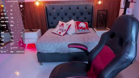 LADY  online show from 24, 11, 2025