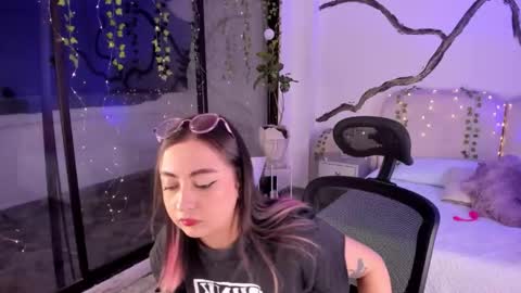 Snapshot of ladysweetts chatting on 8, 11, 2025 Lady online show from 8, 11, 2025