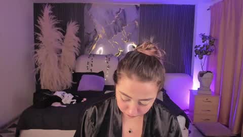 Lady  online show from 20, 4, 2026