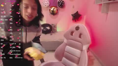 Ladywawy  online show from 17, 10, 2025