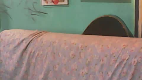 LadyXSnakes online show from 1, 2, 2025