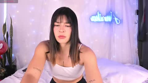 Snapshot of laena_arryn chatting on 1, 3, 2025 Laena Arryn online show from 1, 3, 2025