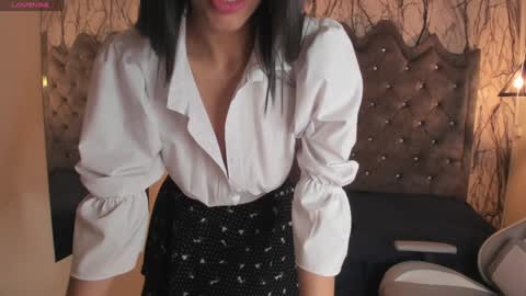 Snapshot of laia_miller_ chatting on 10, 12, 2024 Laia online show from 10, 12, 2024