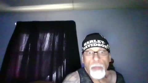 Snapshot of laidbackluxury chatting on 10, 5, 2026 laidbackluxury online show from 10, 5, 2026